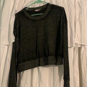 Long sleeve crop top